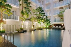 Grand Ixora Kuta Resort