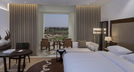 Park Hyatt Abu Dhabi Hotel and Villas Room Type - 1 King Bed with Golf View
