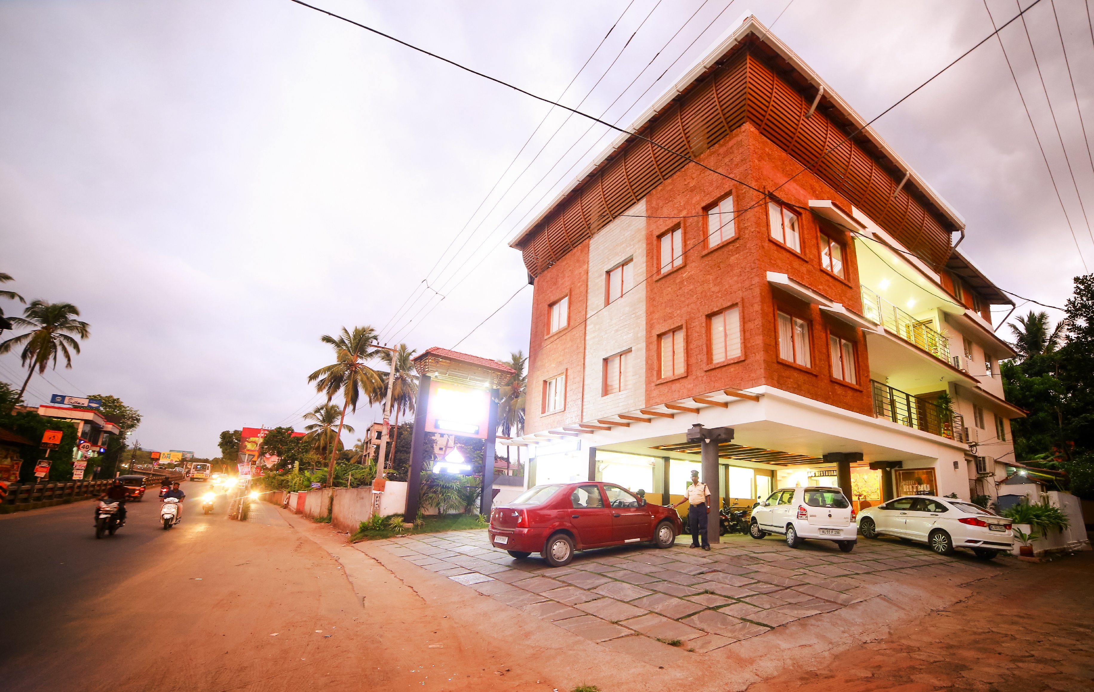 Hotel Rithu Regency