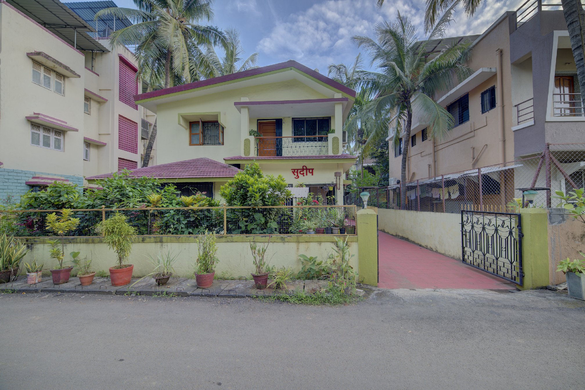 Sudeep Bungalow | Entire 2 BHK Apartment 