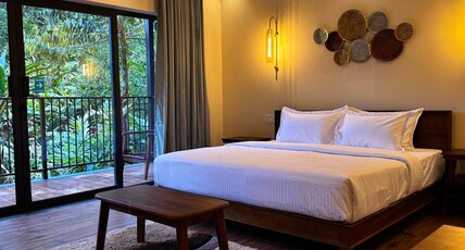 Flower Valley Plantation Homestay Room Type - Cardamom View Room