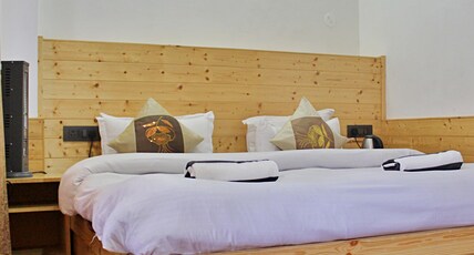 Apple Field House | Rooms & Wi-Fi Room Type - Delux Room