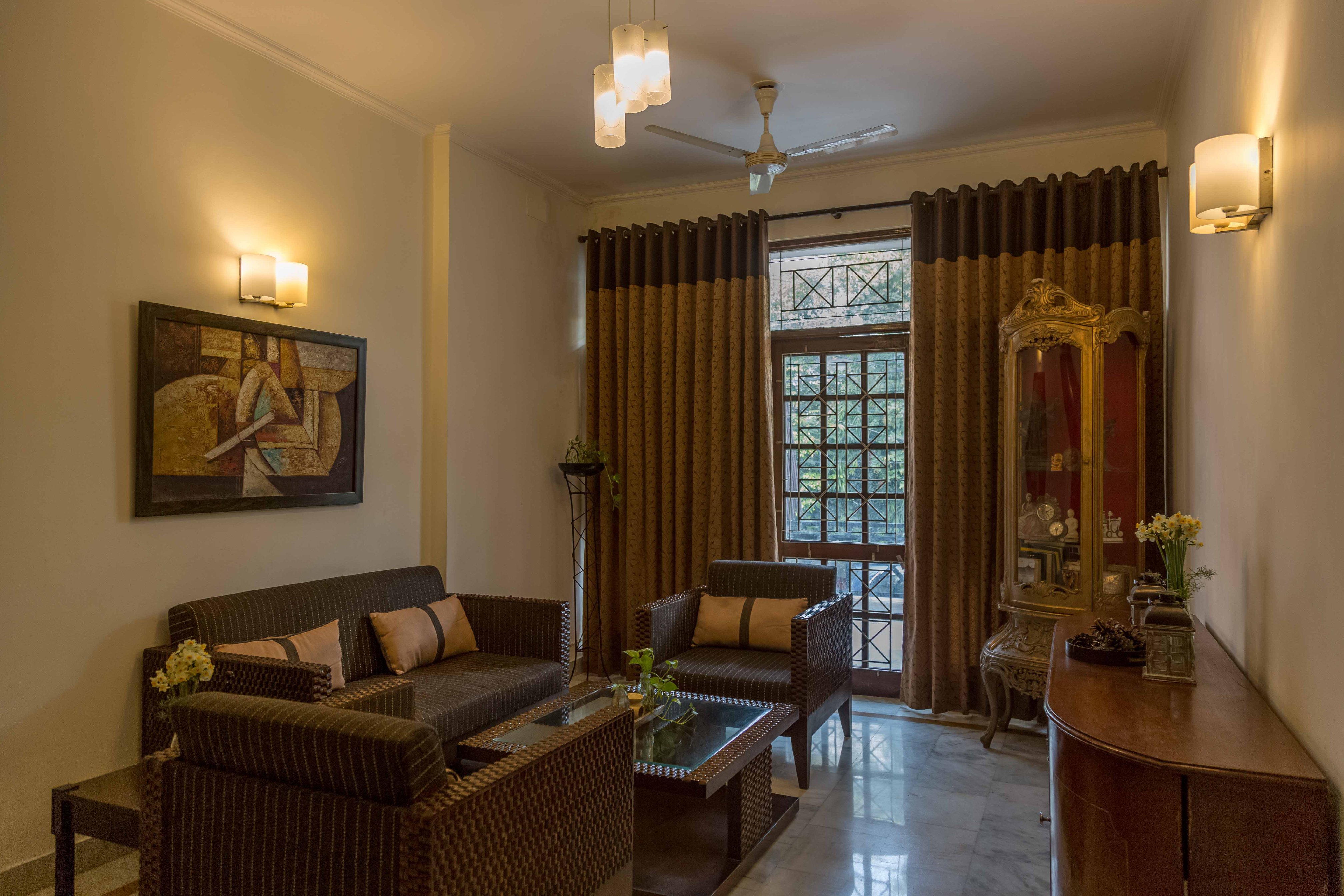 Woodpecker Rooms Hauz Khas - Tap to explore photos