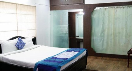 Hitech Shilparamam Service Apartment Room Type - Deluxe Room