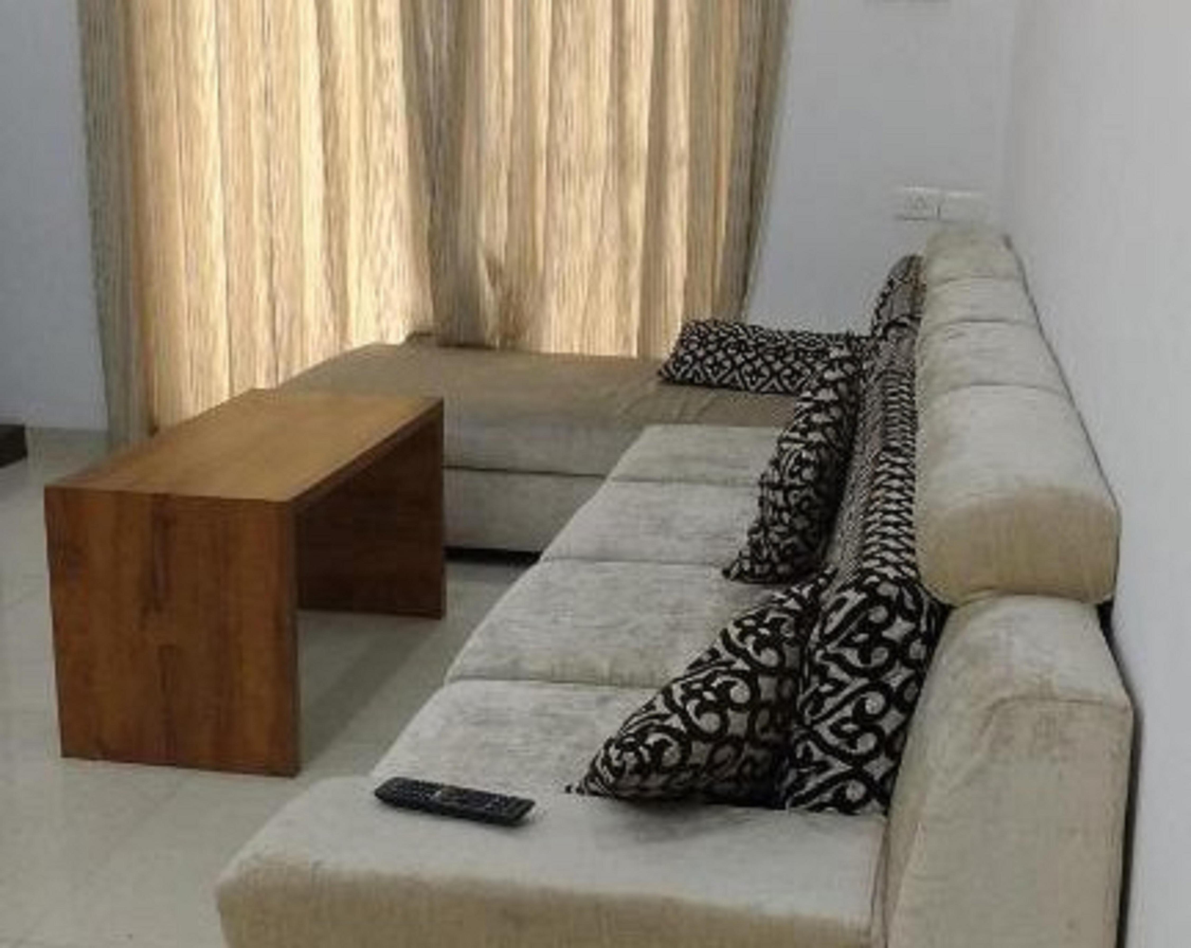 Hitech Shilparamam Service Apartment - Tap to explore photos