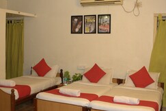 Nachis Bed & Breakfast | Rooms in a Homestay