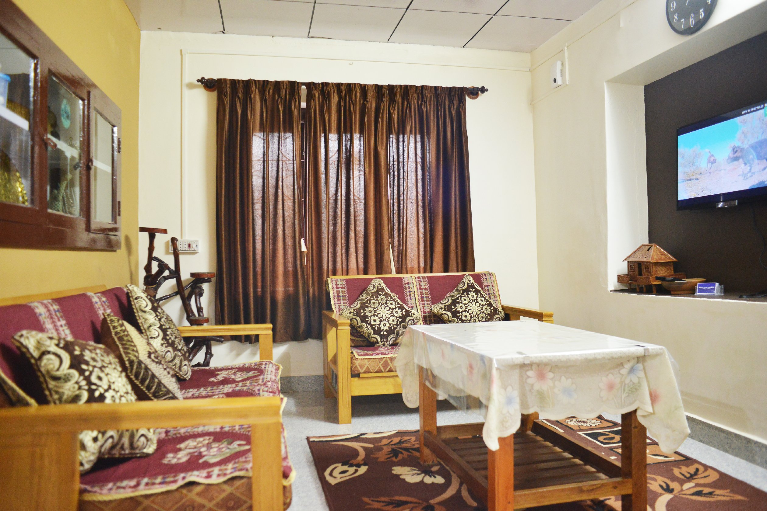 Agasthya Homestay| 2 BR with a Kitchenette