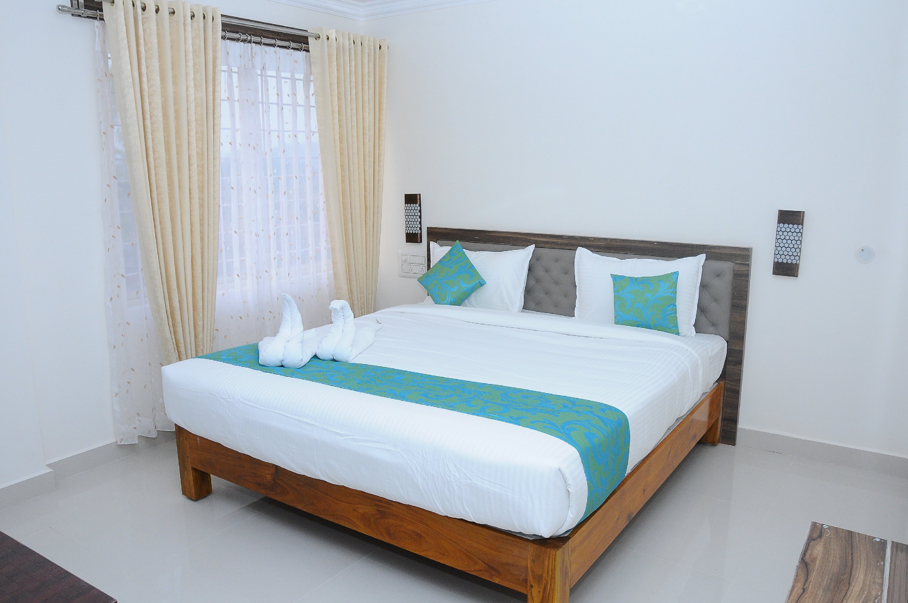 HOTEL RICH FORT Room Type - Deluxe Non AC