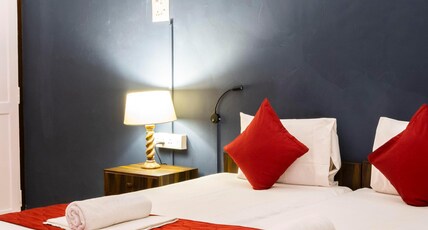 Shelter Guest House - Spacious AC Rooms with Wifi Room Type - Room with Balcony