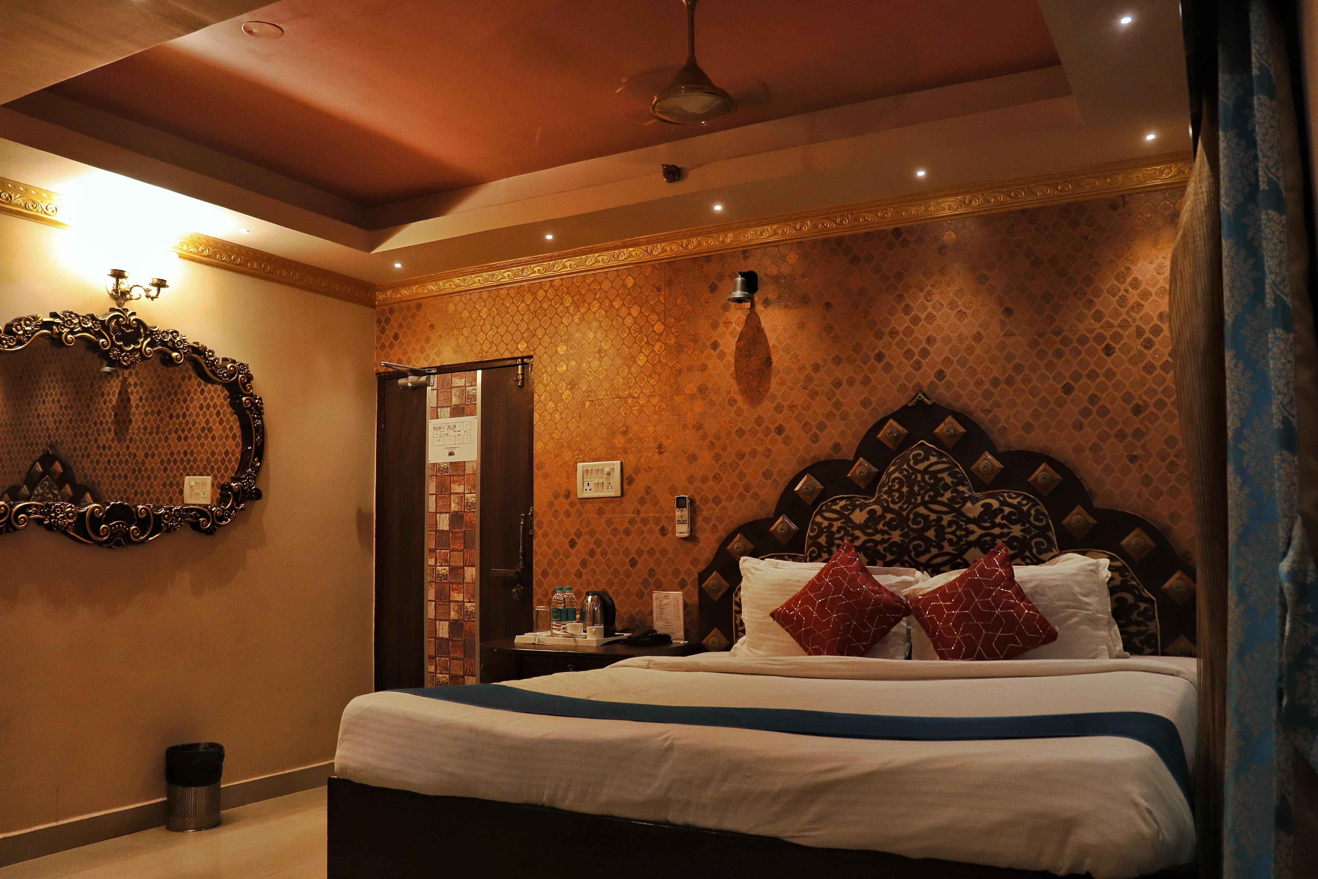 HAZARDUARI RESIDENCY - Tap to explore photos