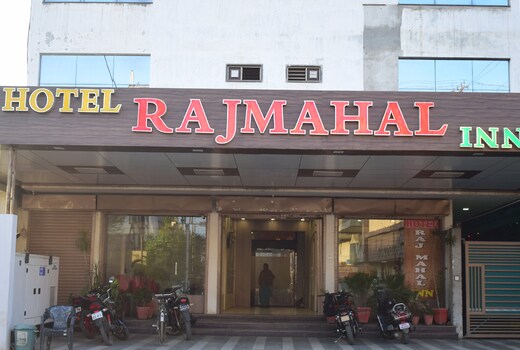 Hotel Rajmahal Inn