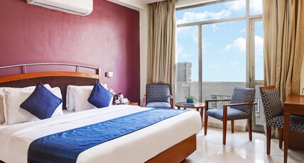 Hotel Divine inn NFC By ASPL Room Type - Excutive Room With Balcony