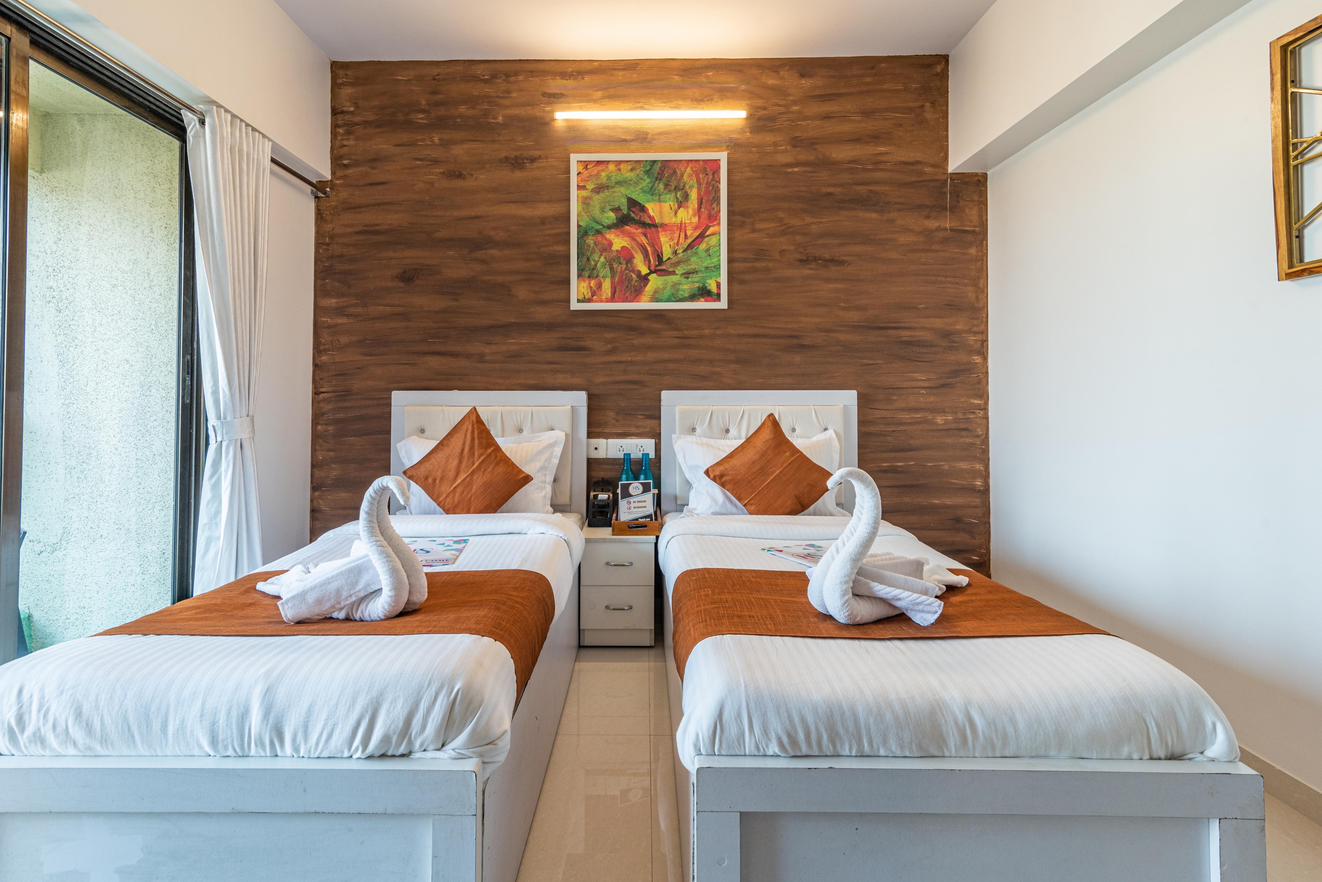 Gagal Home - Santacruz Suite - Tap to explore photos