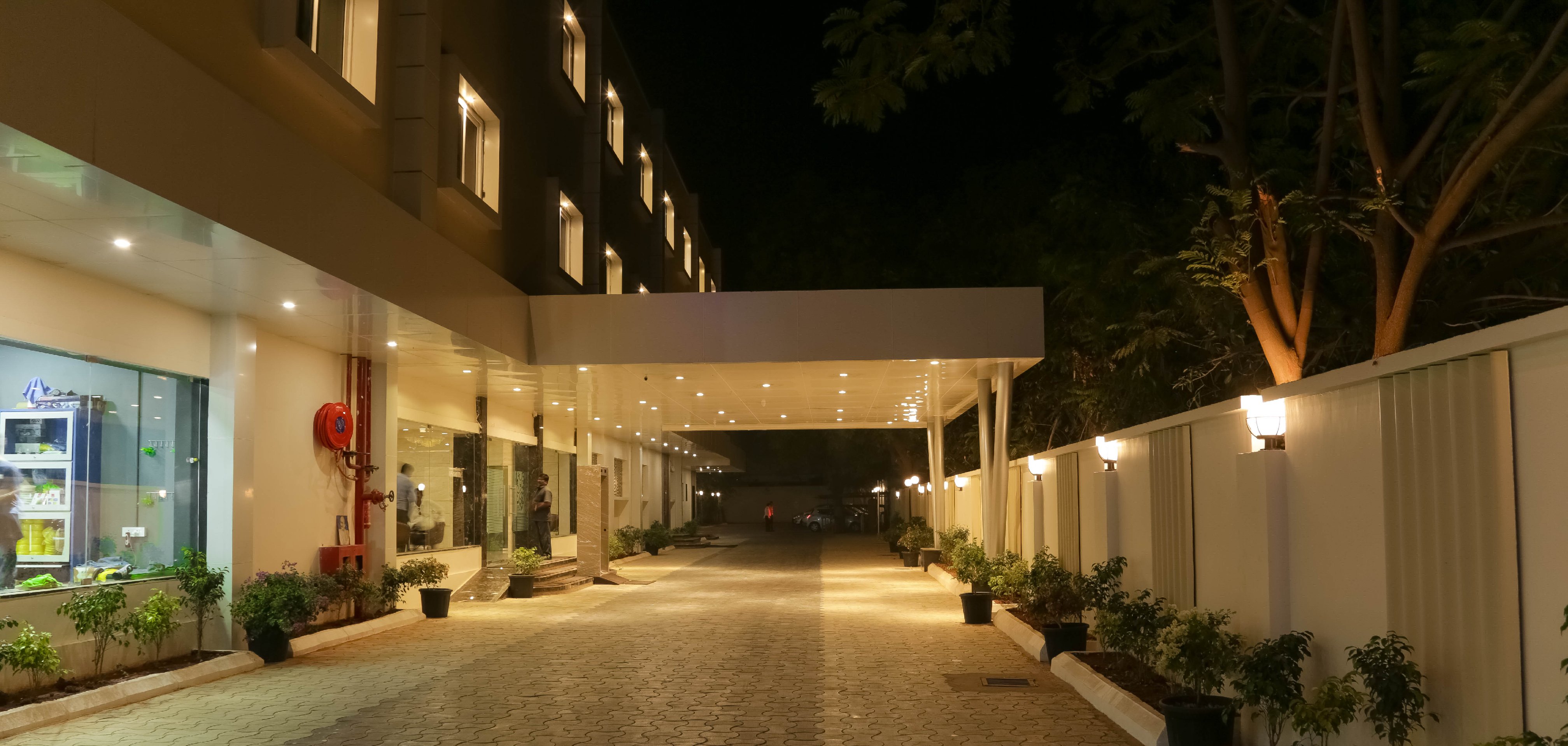Hotel Indraprasttha - Tap to explore photos