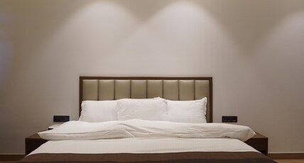 Spring Hill Resort (Mama's Rasoi) Room Type - Golf Cottege