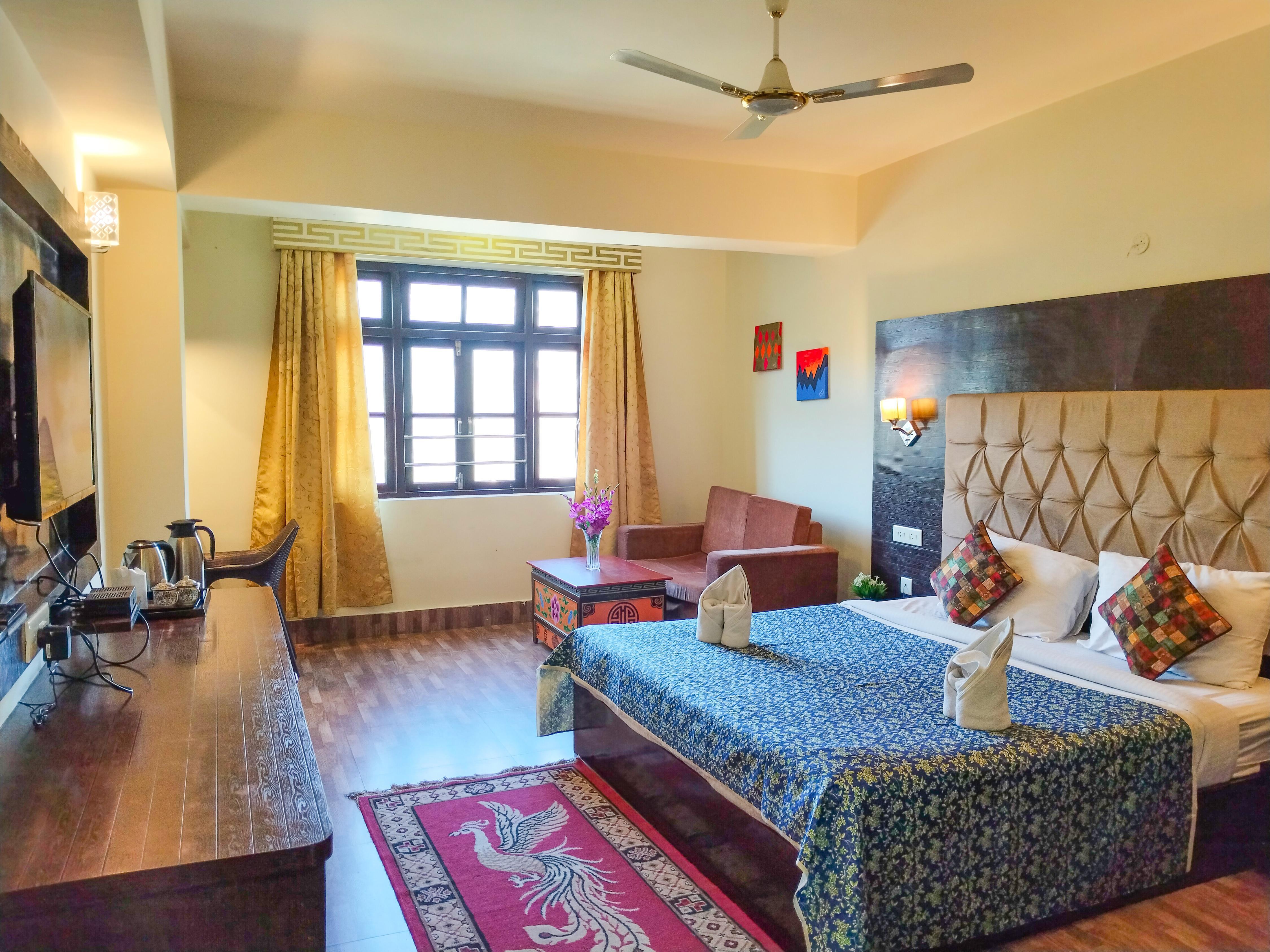 Alpine Hills Hotel Room Type - Premium Mountain View