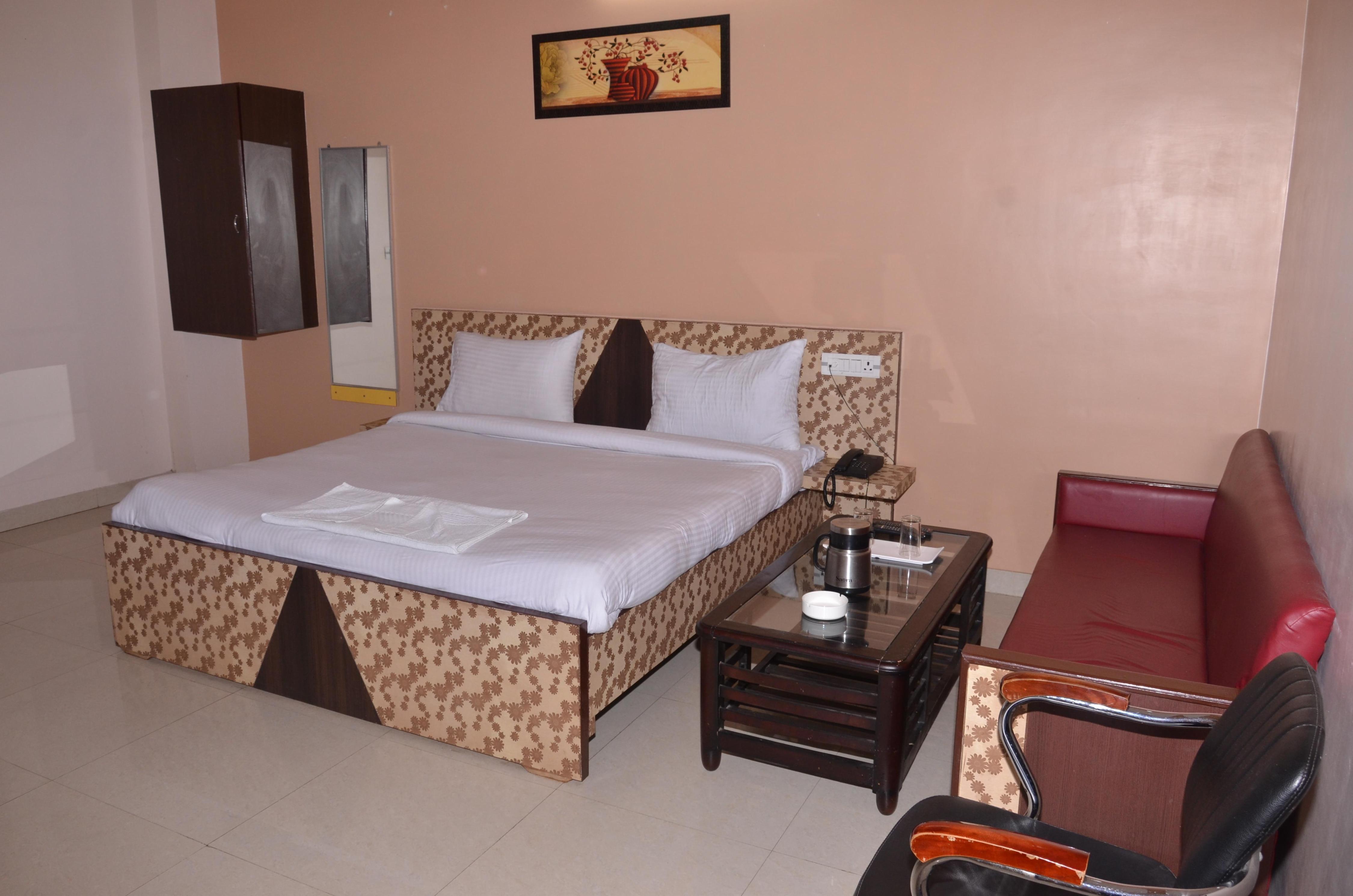 Hotel Shivaay Inn - Tap to explore photos