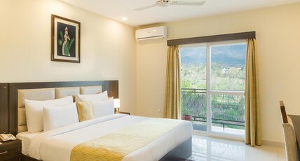 D Polo Club and Spa Resort Dharamshala Room Type - Club Deluxe