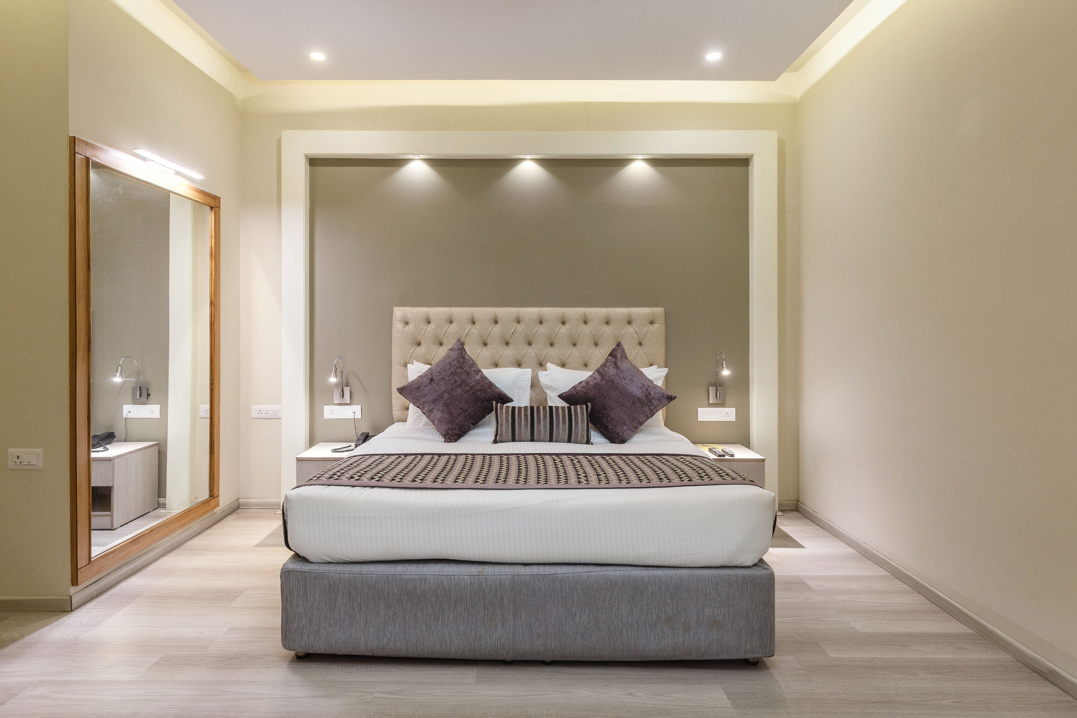 Mango Hotels Naveen Room Type - MANGO COZY ROOM
