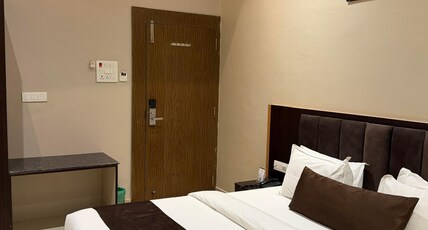 Hotel Pinaki Inn Room Type - DELUXE