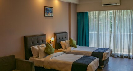 Four Leaf Service Suites, Haridwar Room Type - Grand Room- Twin with Balcony Four Leaf Service Suites, Haridwar Room Type - Grand Room- Twin with Balcony