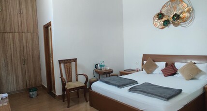Kunkhet Valley Resort-A River Access Property Room Type - Deluxe Room (Near restaurant)