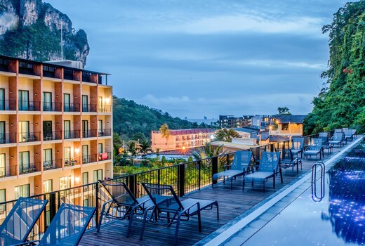 Sugar Marina Hotel CLIFFHANGER Aonang
