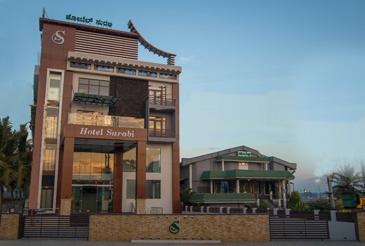 HOTEL SURABI
