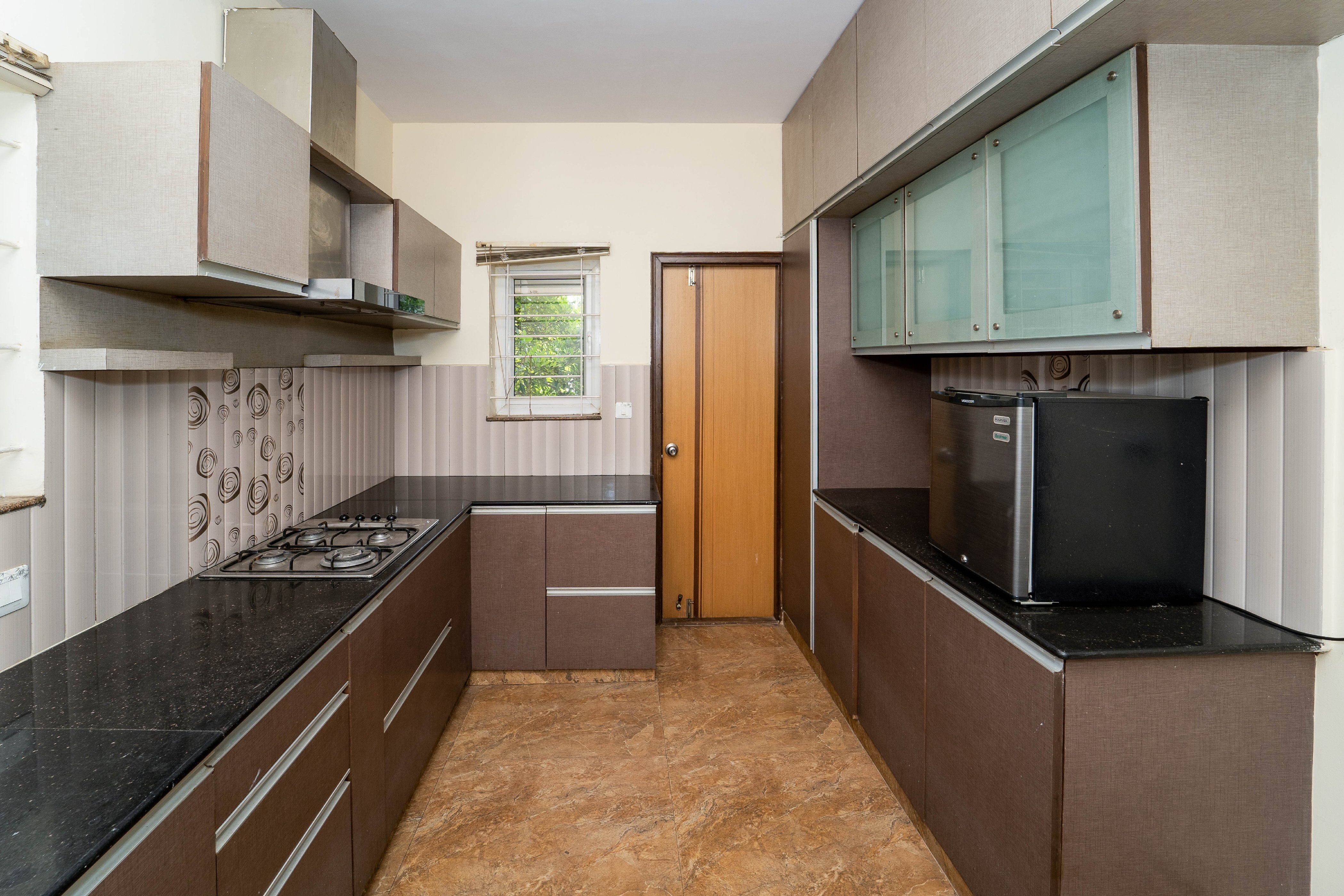 Service Inn Unit Budget ( Te-Ramante ) - Tap to explore photos
