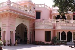 SAVRUPSON HERITAGE HOME