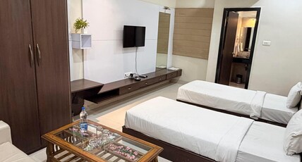 Hotel Heritage Inn Room Type - Business Executive (twin bed)