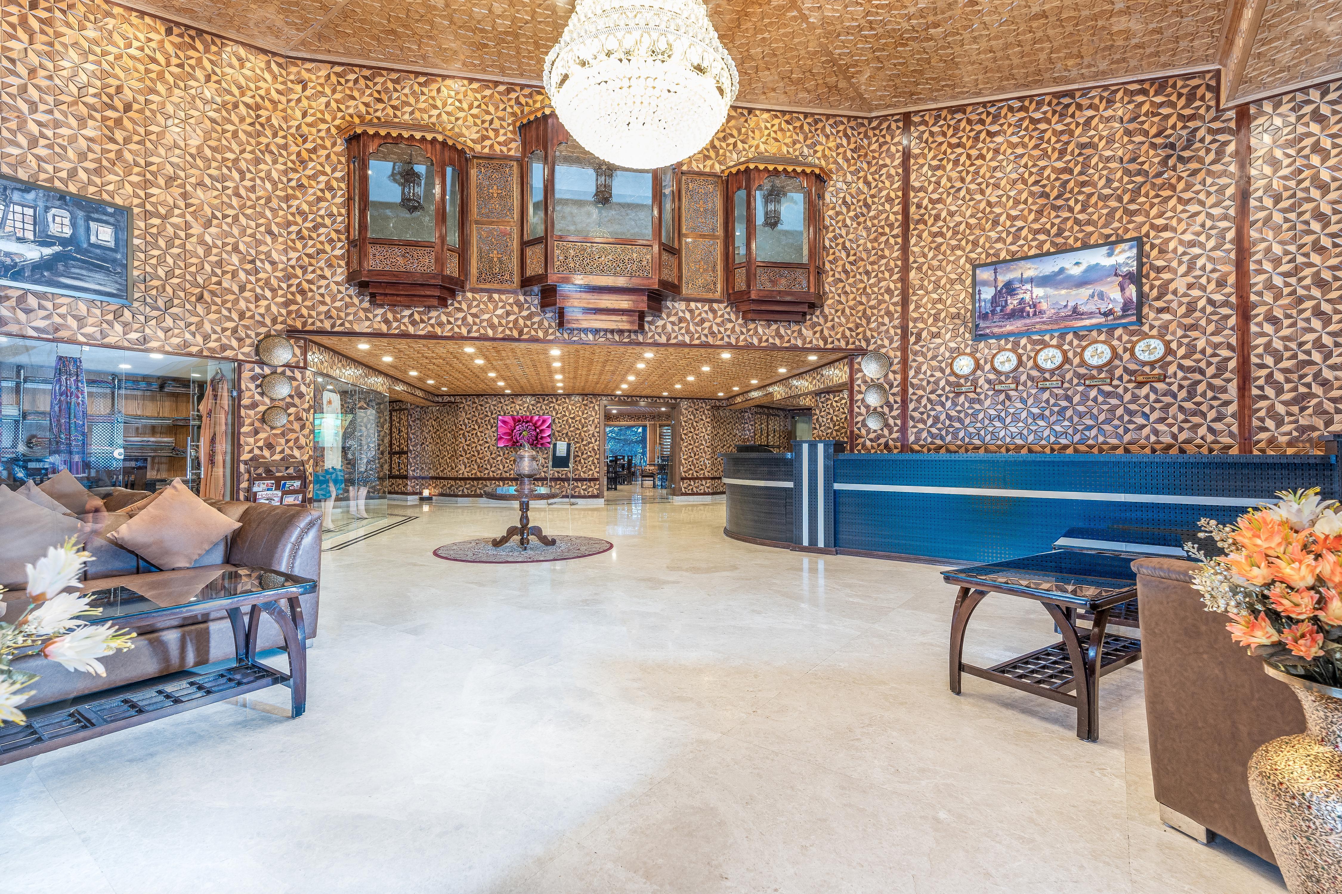 Main gallery