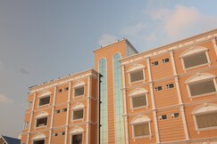 SRI GNANA VEDHA BEACH RESIDENCY