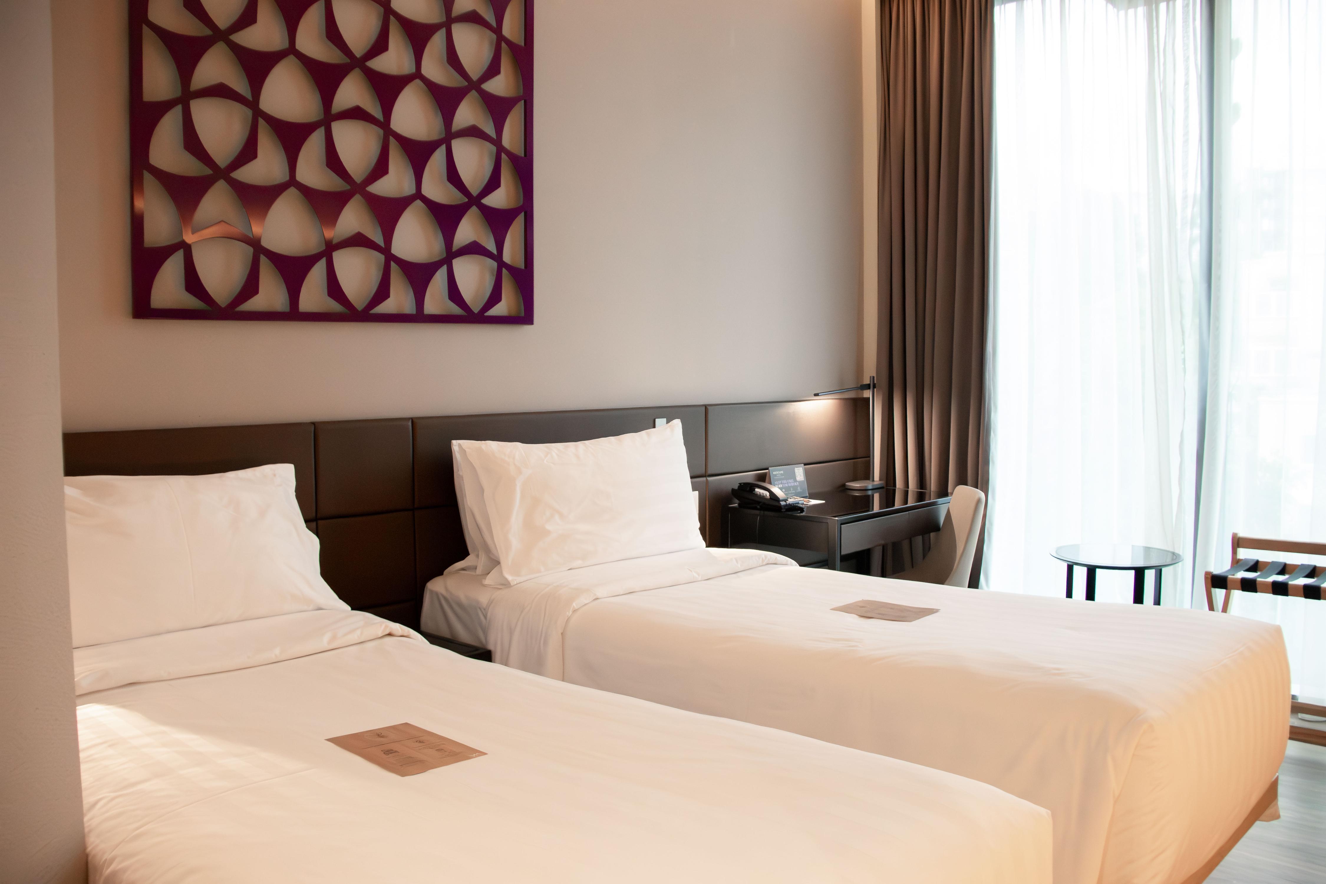 Mercure Singapore on Stevens - Tap to explore photos