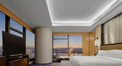 Hilton Zhuzhou Room Type - KING EXECUTIVE 1 BEDRM STE