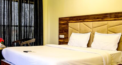 Grand Kingfisher Hotel Room Type - Luxury Room