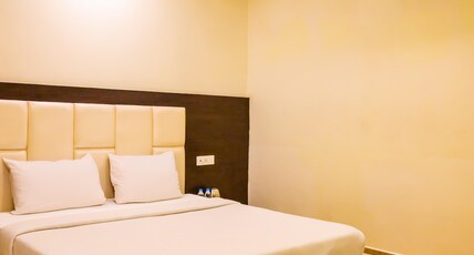 Grand Kingfisher Hotel Room Type - Deluxe Room