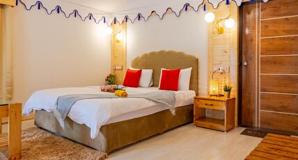 Natures Dreamland Holiday Resort Room Type - Luxury Cottage Pool View