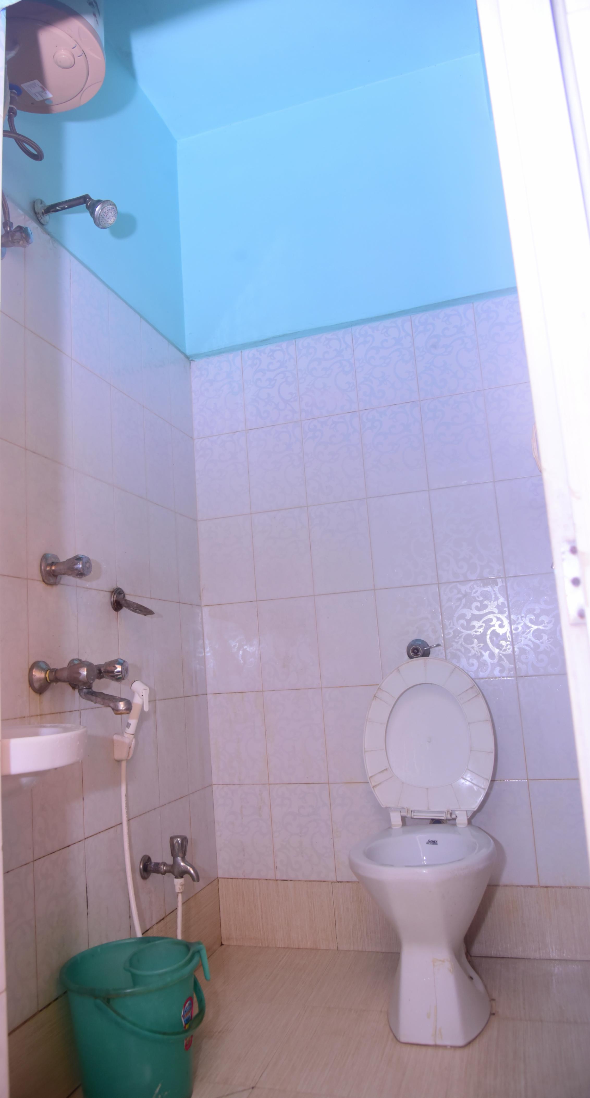 Hotel Nilima - Tap to explore photos