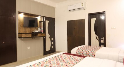 Hotel Stay Villa By Aashiyana Room Type - Family Room