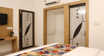 Hotel Stay Villa By Aashiyana Room Type - Non AC standard deluxe room