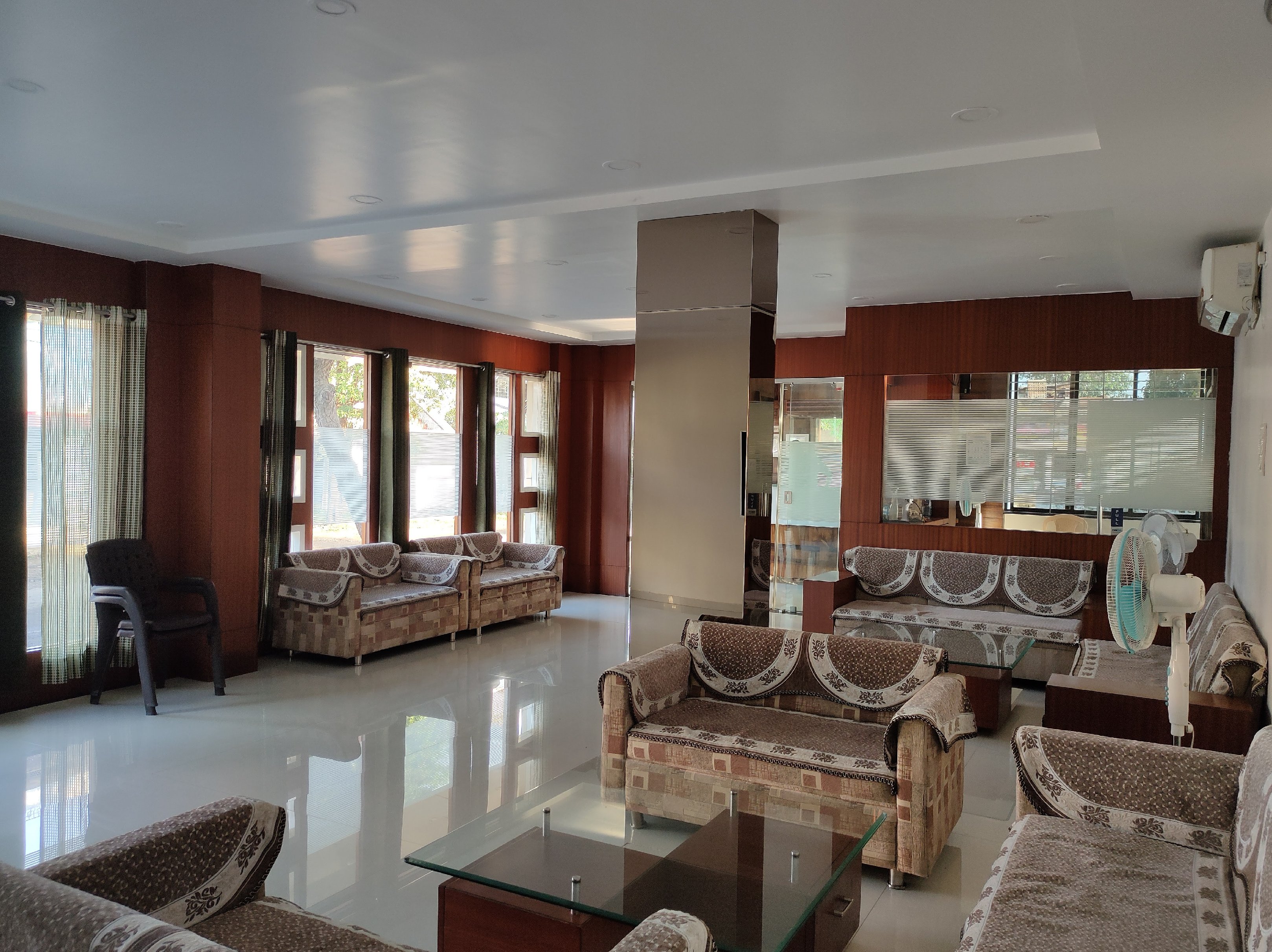 Main gallery