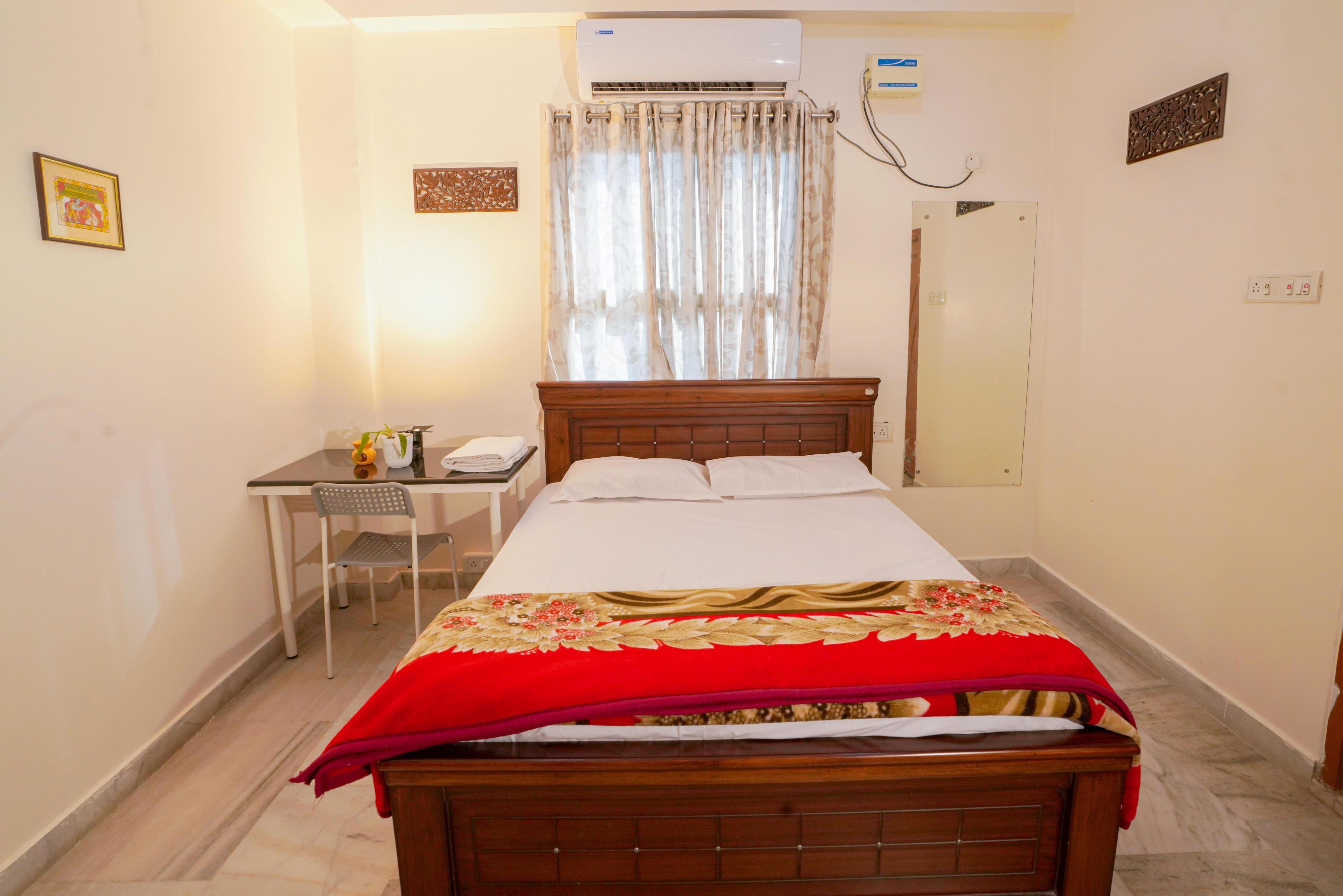 Venkys Service Apartment - Tap to explore photos