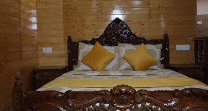 Apple House | Rooms & Kitchen Room Type - Superior King Room with Balcony