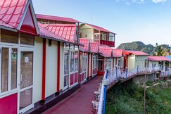 Aurevelle Kastura Resort Kanatal