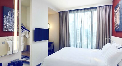 MERCURE SINGAPORE BUGIS Room Type - Superior Room with King Size Bed
