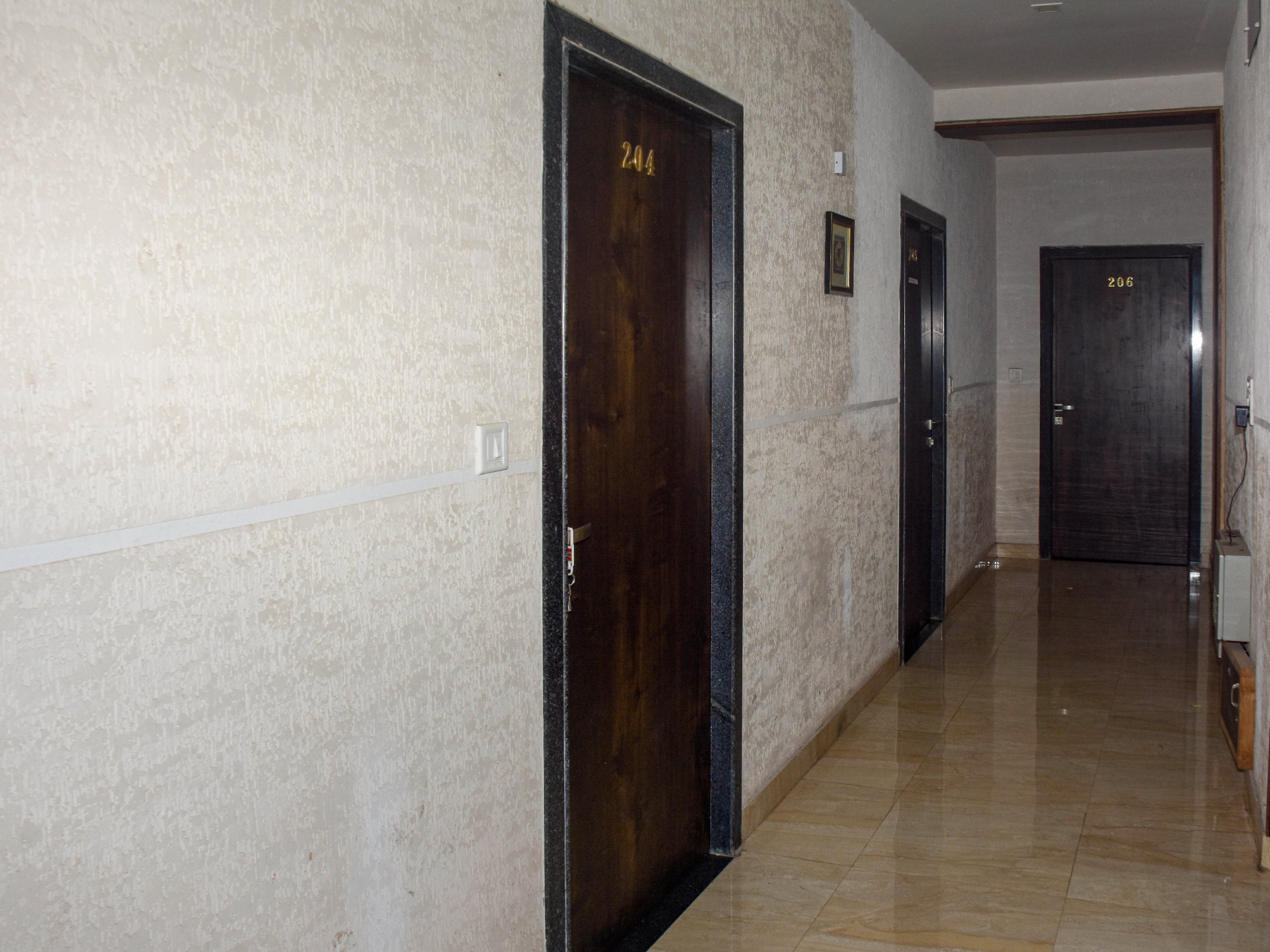 Hotel Sudarshan Inn - Tap to explore photos