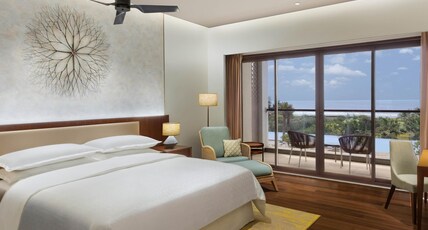 Sheraton Grand Chennai Resort & Spa Room Type - Sea View, Guest room, 1 King