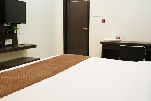 HOTEL SRI JUPUDY RESIDENCY