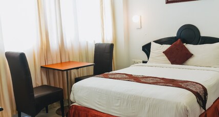 Chothy's Park Room Type - Deluxe AC